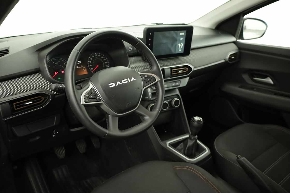 dacia-sandero-2024-gasolina-999cc