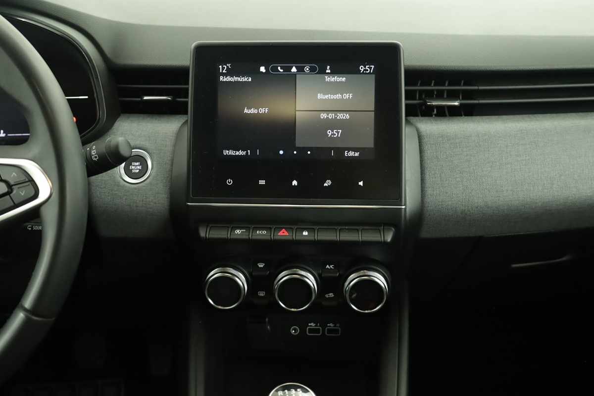 mitsubishi-colt-2024-gasolina-999cc