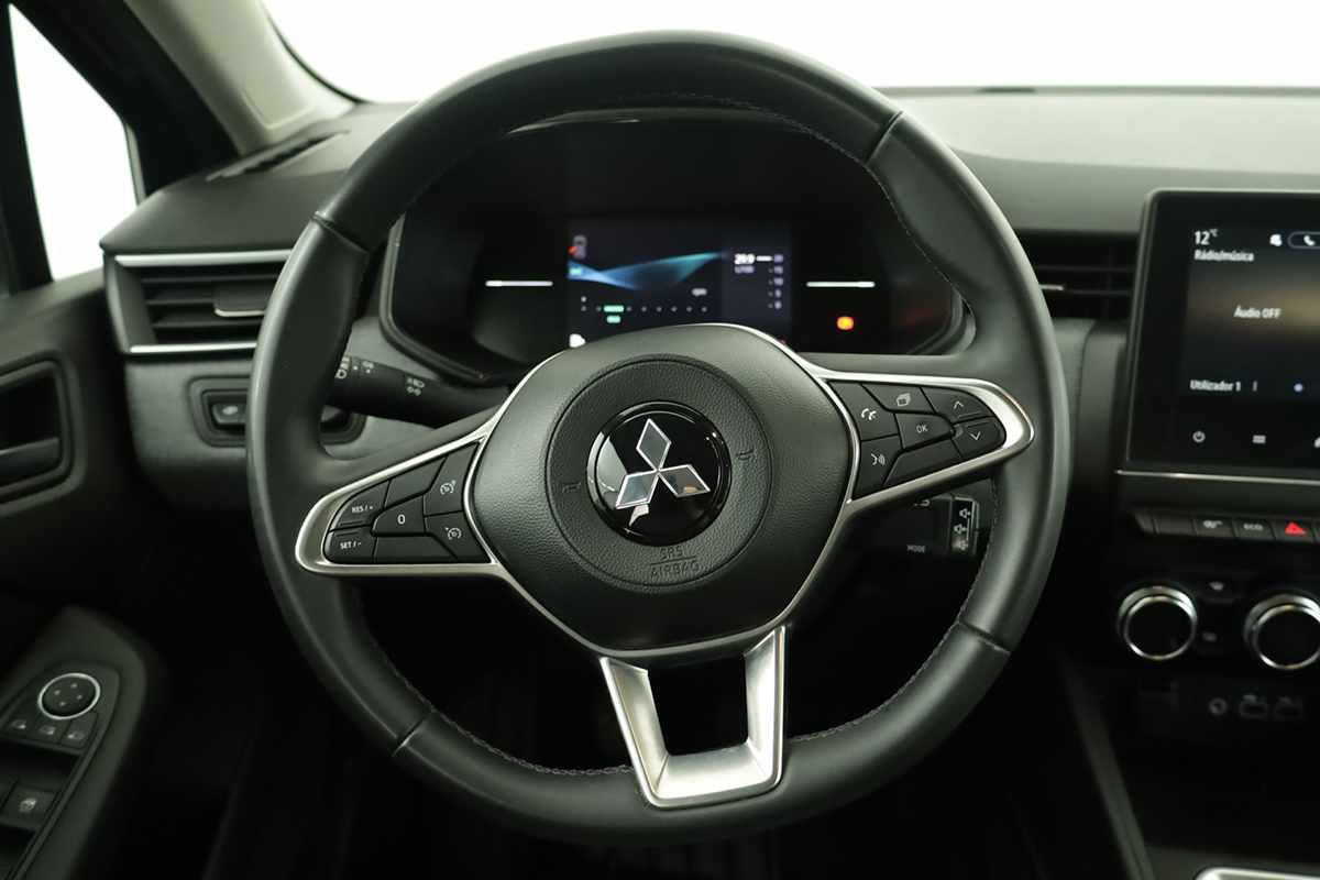 mitsubishi-colt-2024-gasolina-999cc