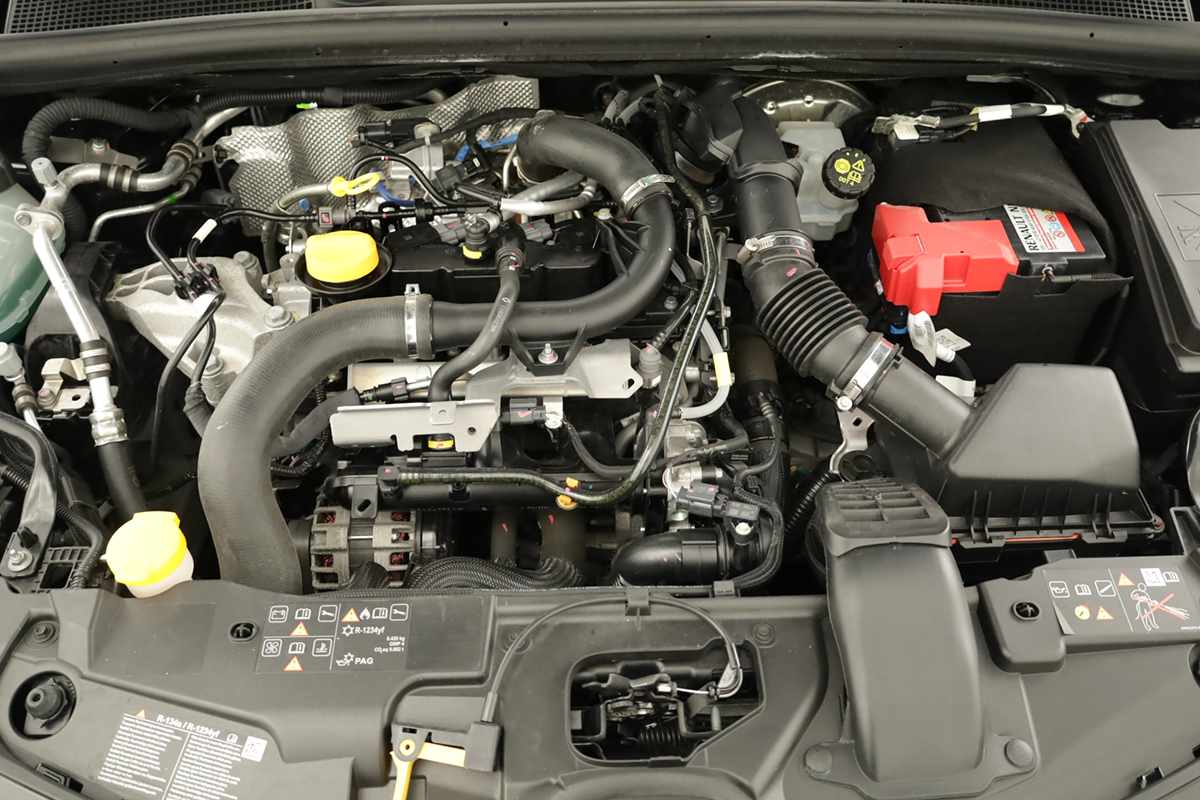 mitsubishi-colt-2024-gasolina-999cc