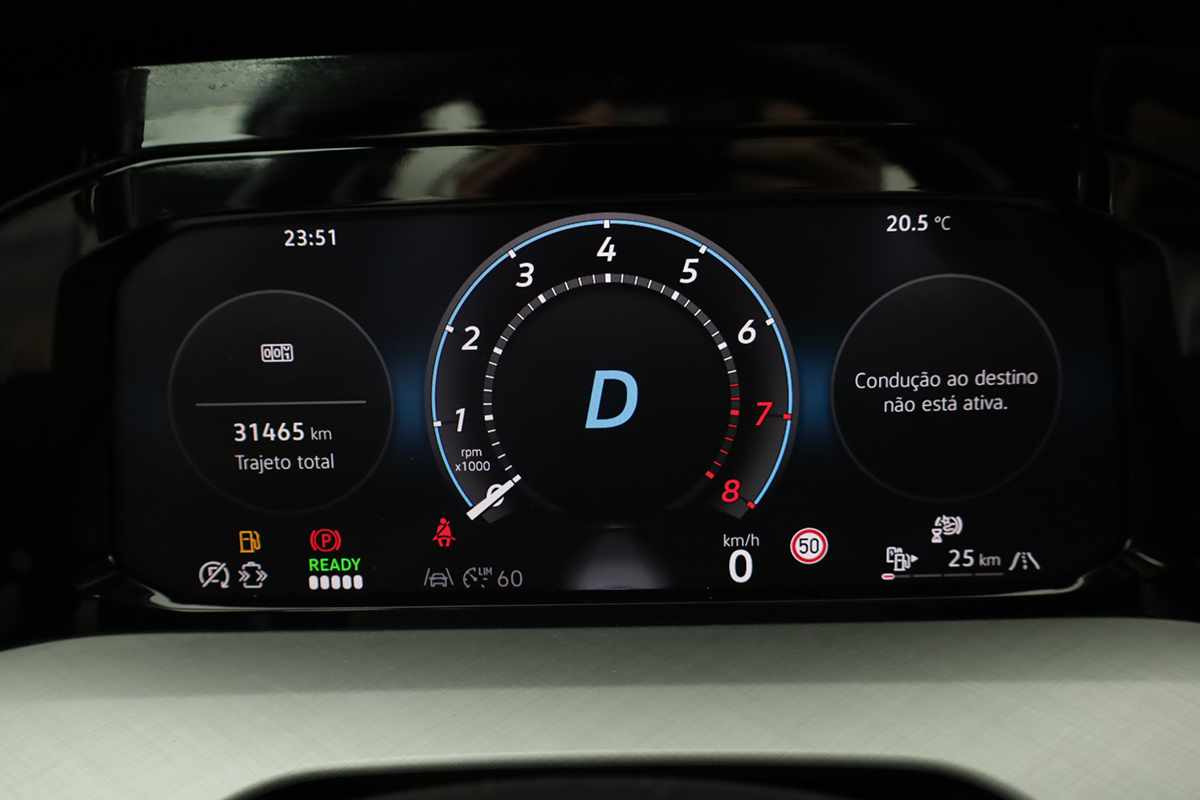 volkswagen-golf-2025-hibrido-a-gasolina-1498cc