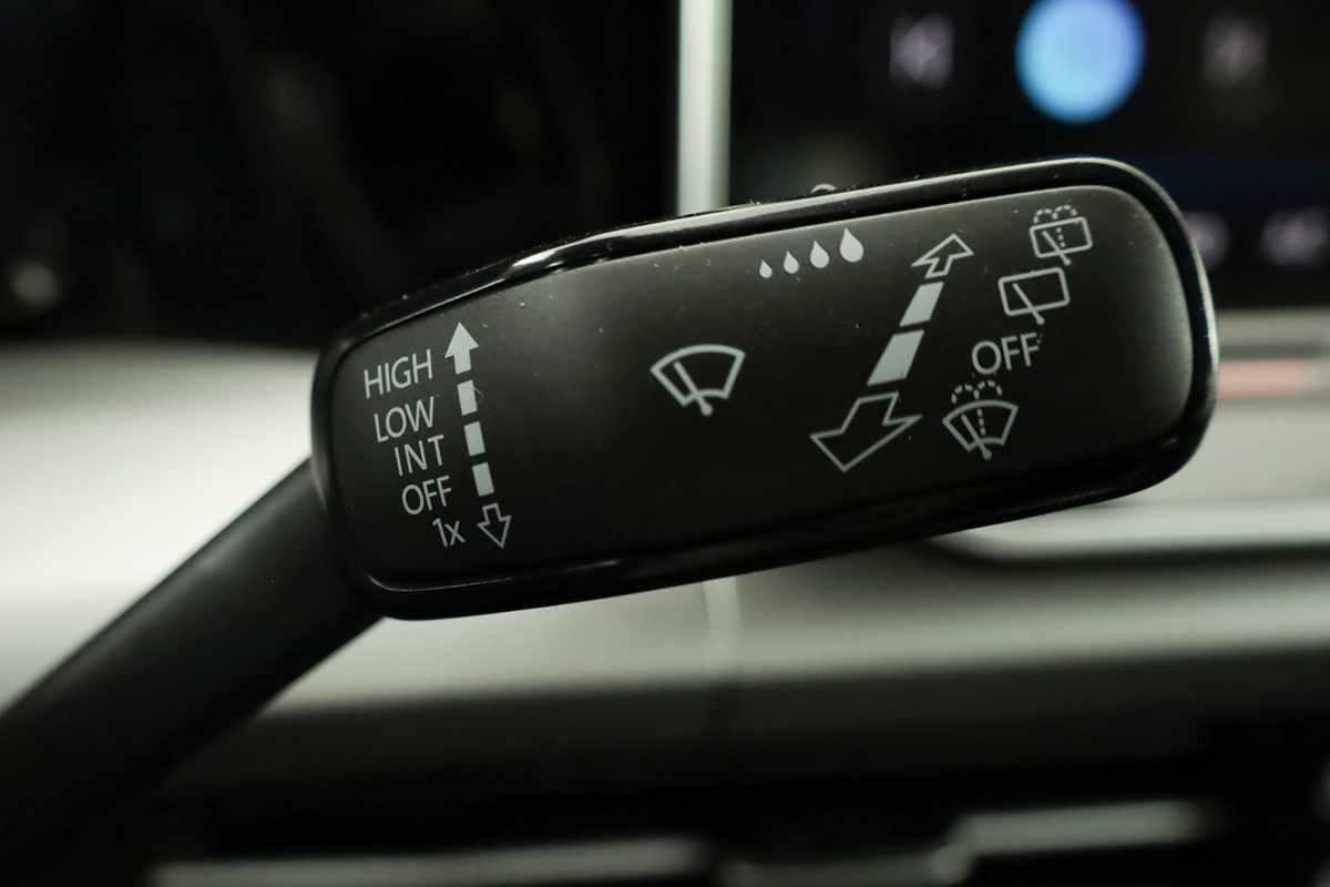 volkswagen-golf-2025-hibrido-a-gasolina-1498cc