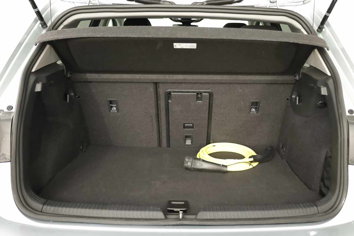 volkswagen-golf-2026-hibrido-a-gasolina-1498cc