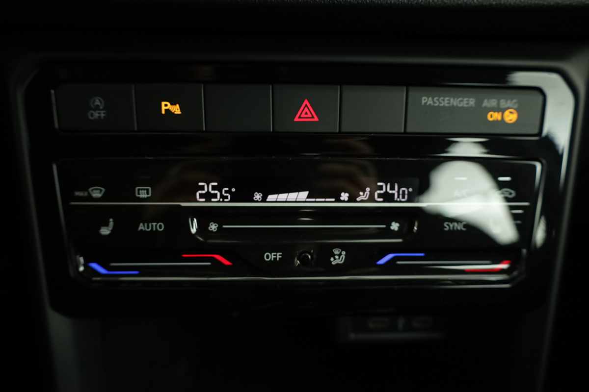 volkswagen-t-cross-2023-gasolina-999cc