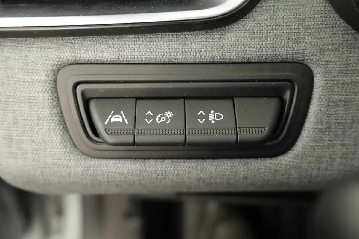 renault-clio-2024-gpl-999cc