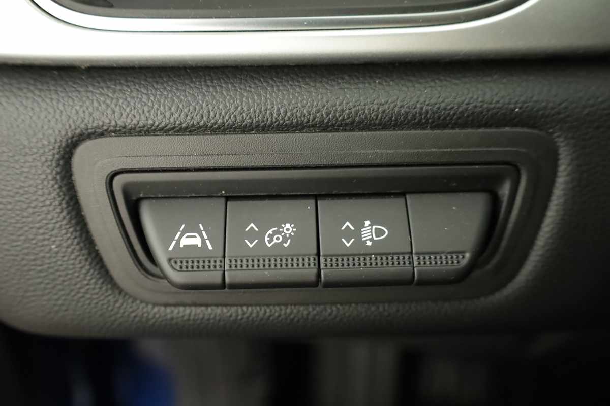 renault-captur-2023-gasolina-999cc
