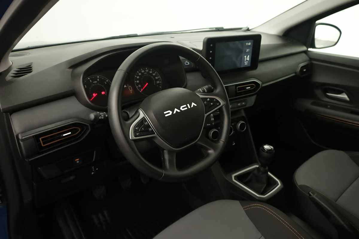dacia-sandero-2025-gasolina-999cc