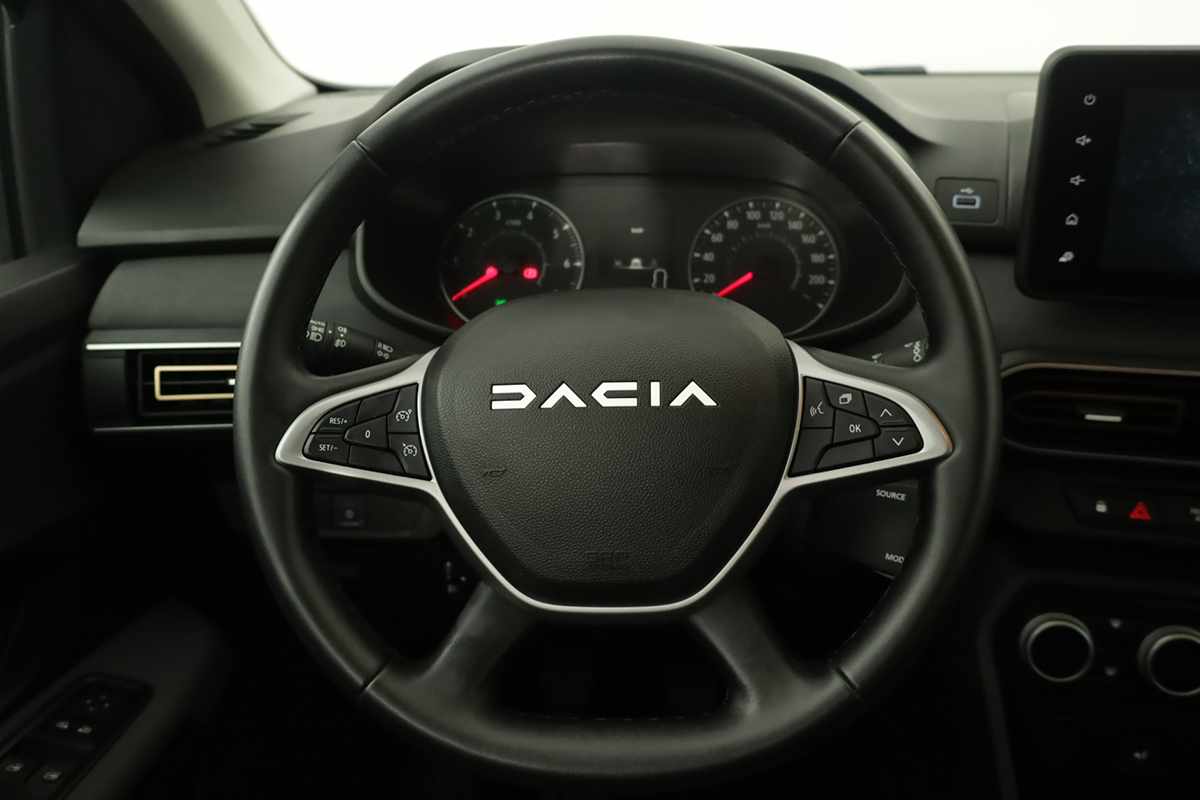 dacia-sandero-2025-gasolina-999cc