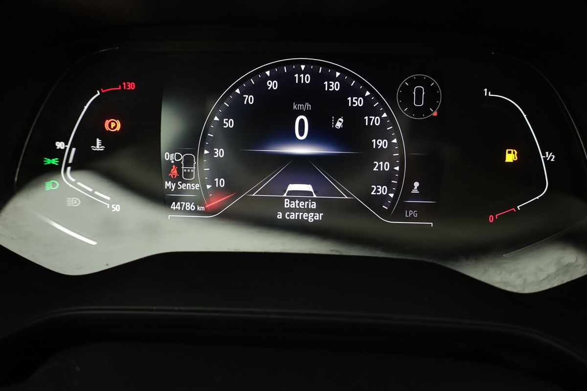 renault-captur-2024-gpl-999cc