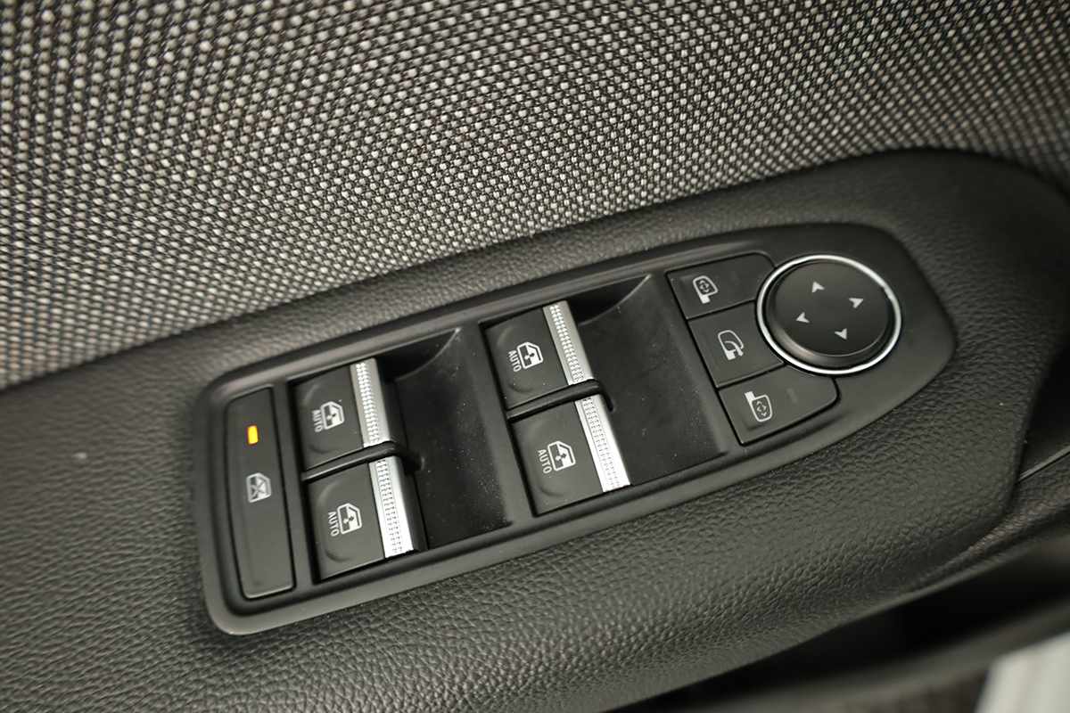 renault-captur-2024-gasolina-999cc