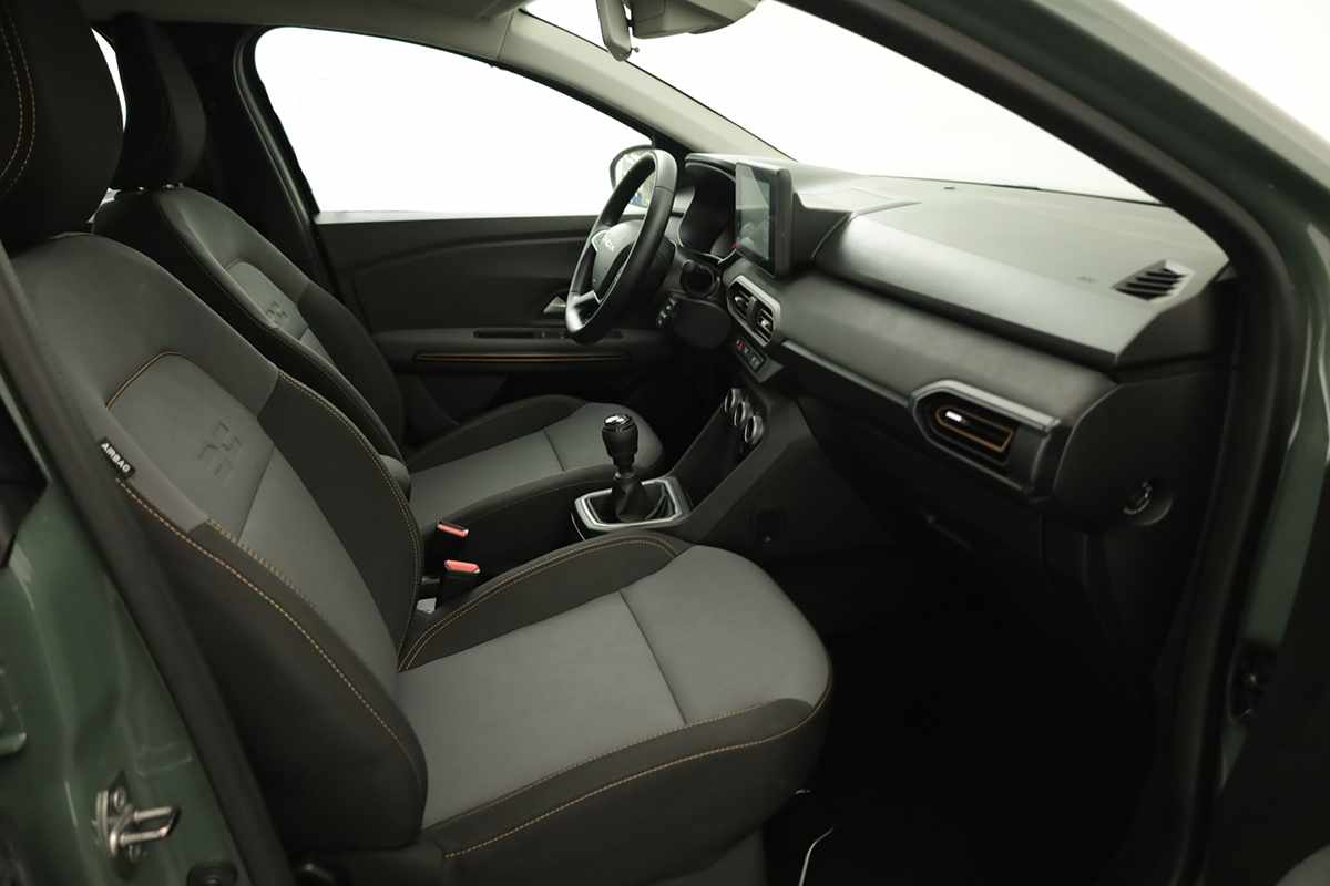 dacia-sandero-2025-gpl-999cc