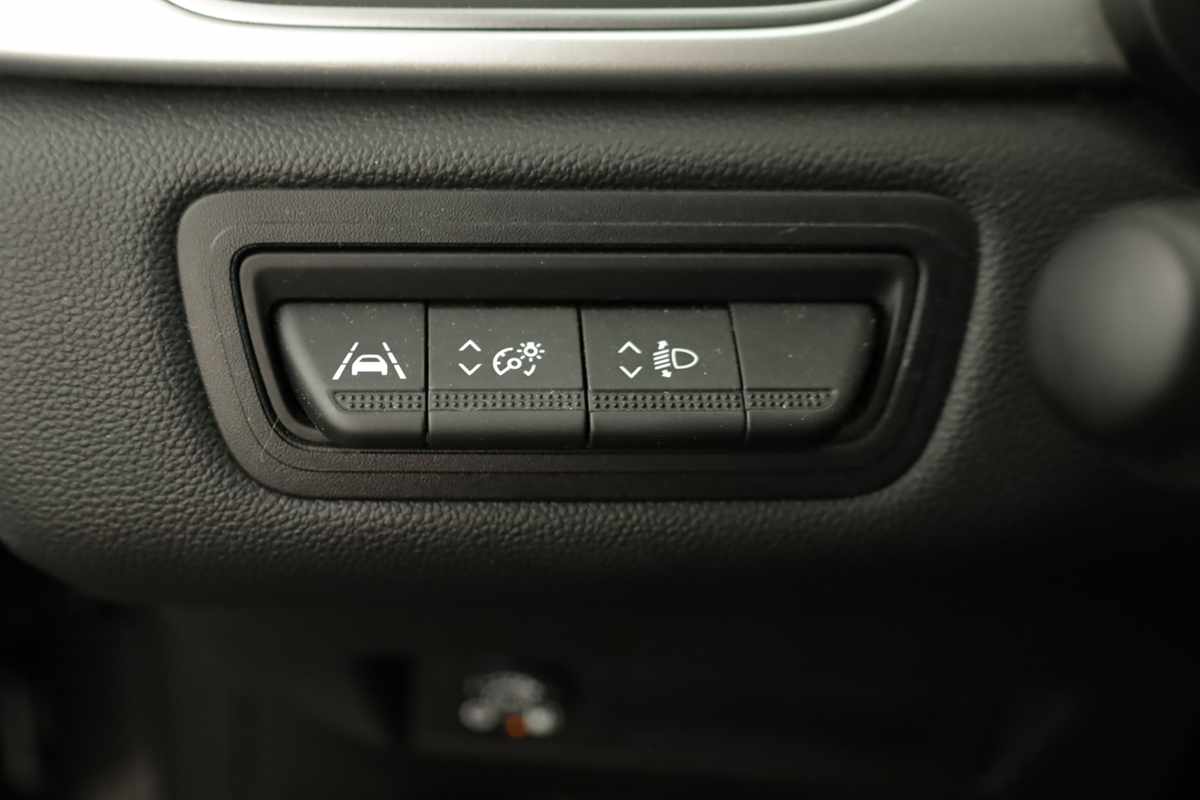 renault-captur-2024-gpl-999cc