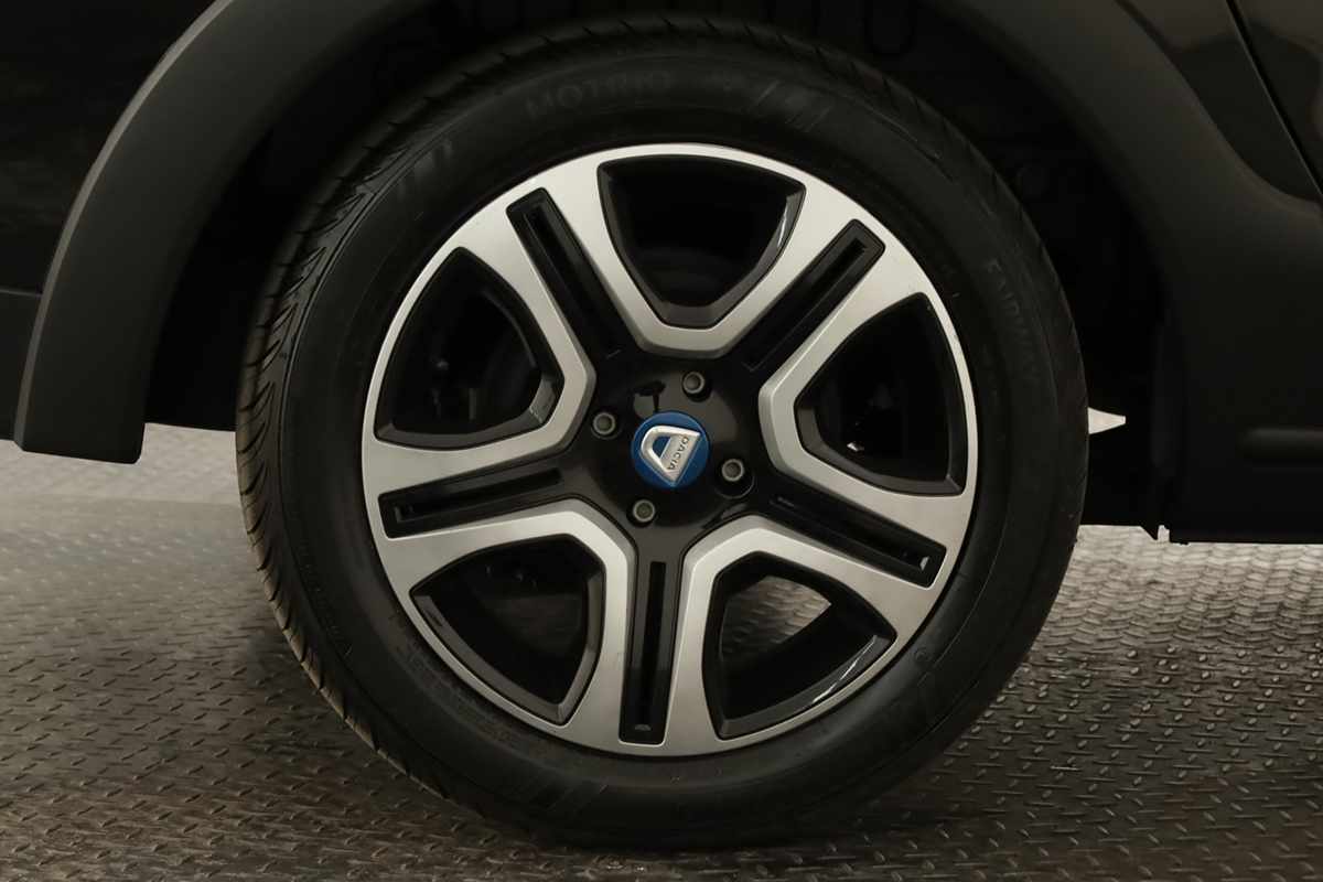 dacia-lodgy-2021-diesel-1461cc