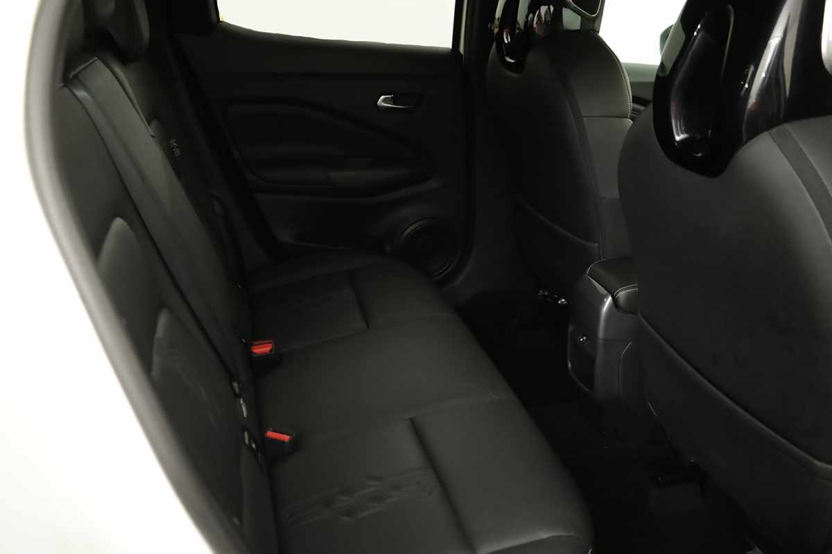 nissan-juke-2024-gasolina-999cc