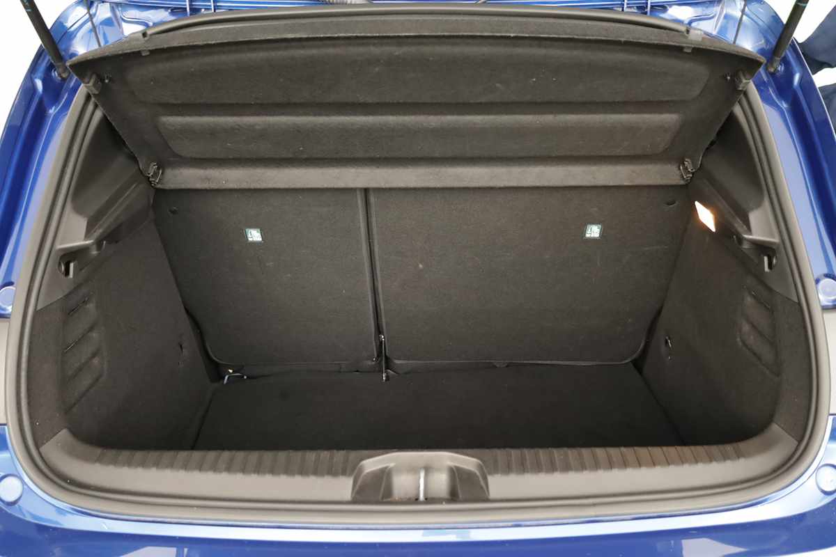 renault-clio-2024-gasolina-999cc