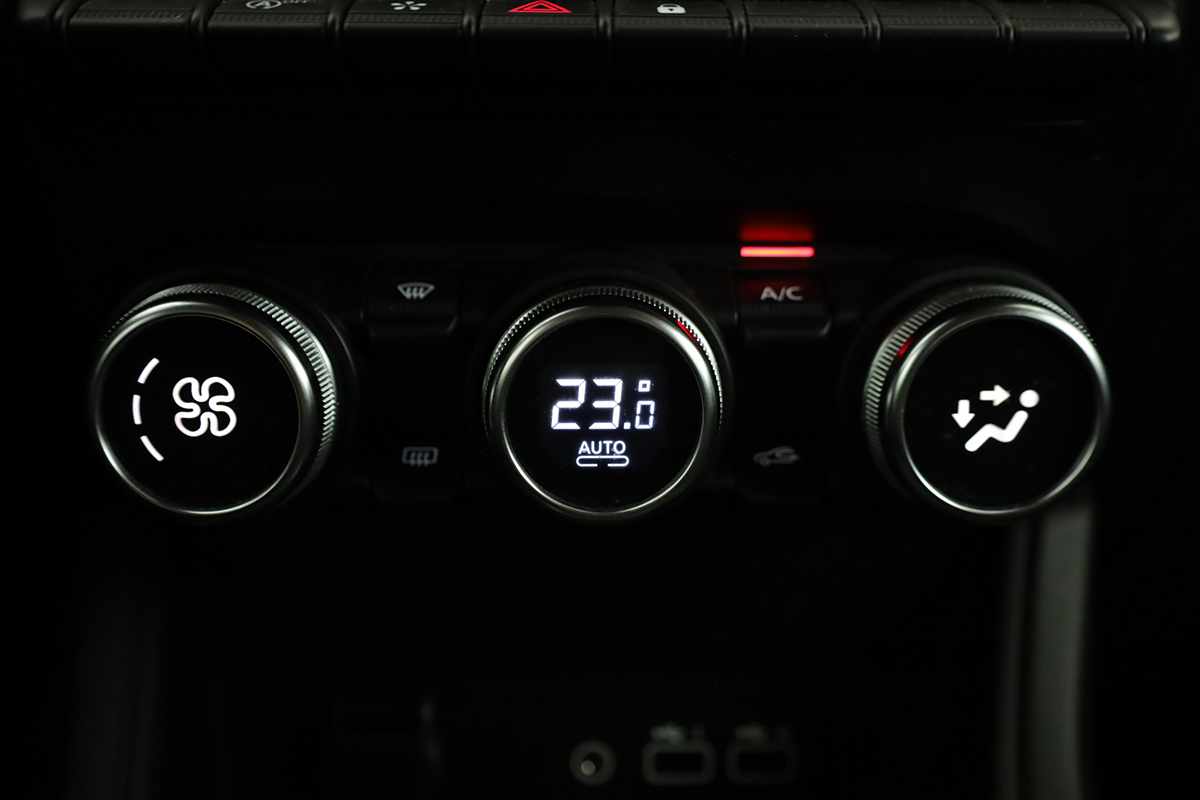 renault-captur-2024-gpl-999cc