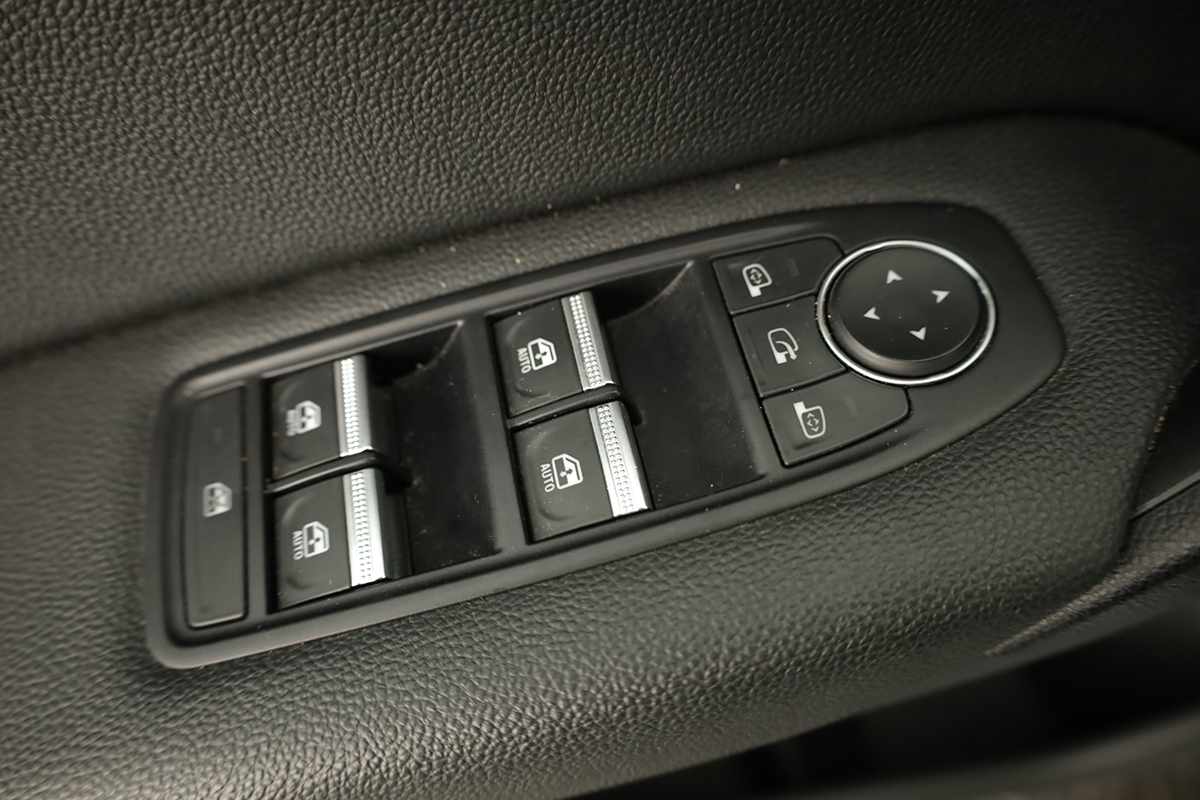 renault-captur-2024-gpl-999cc
