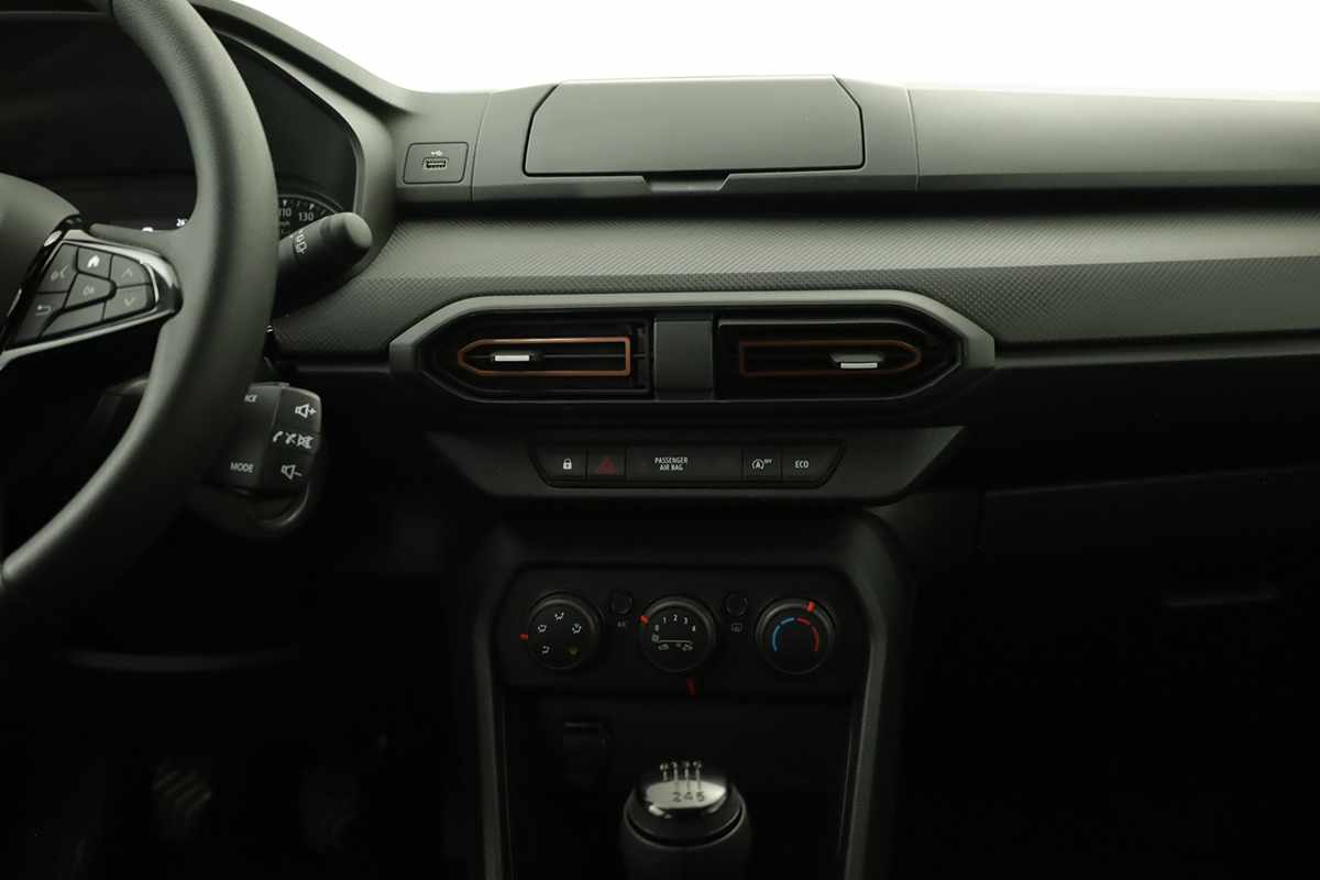 dacia-sandero-2023-gasolina-999cc