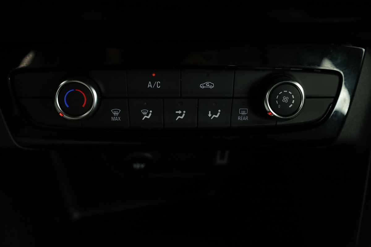 opel-corsa-2025-gasolina-1199cc