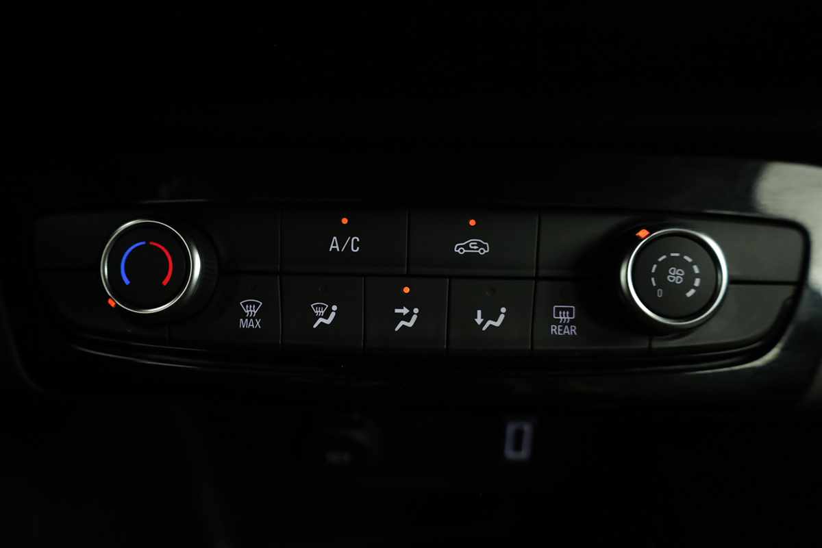 opel-corsa-2025-gasolina-1199cc