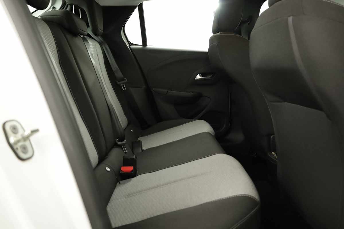 opel-corsa-2025-gasolina-1199cc