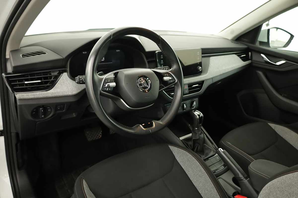 skoda-kamiq-2024-gasolina-999cc