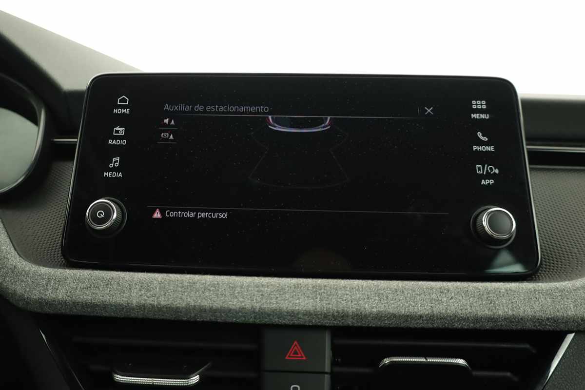 skoda-kamiq-2024-gasolina-999cc