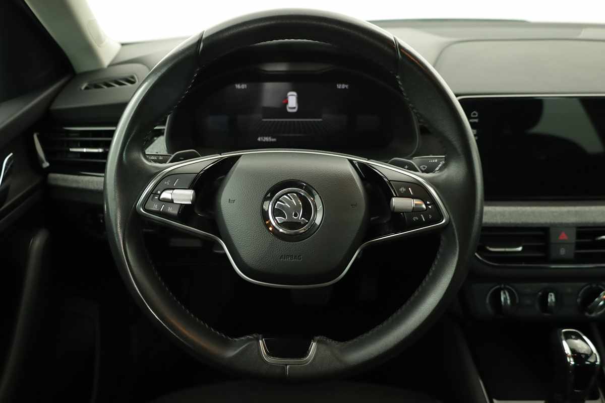 skoda-kamiq-2024-gasolina-999cc