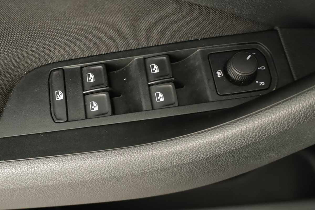 skoda-kamiq-2024-gasolina-999cc