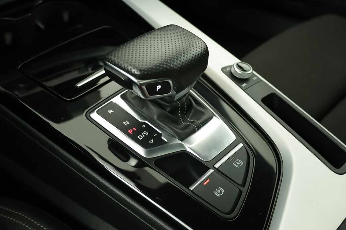 audi-a5-sportback-2023-diesel-1968cc