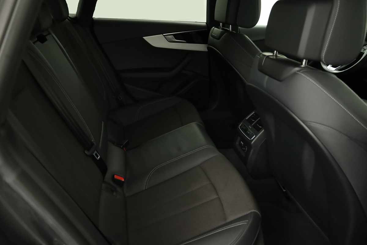 audi-a5-sportback-2023-diesel-1968cc