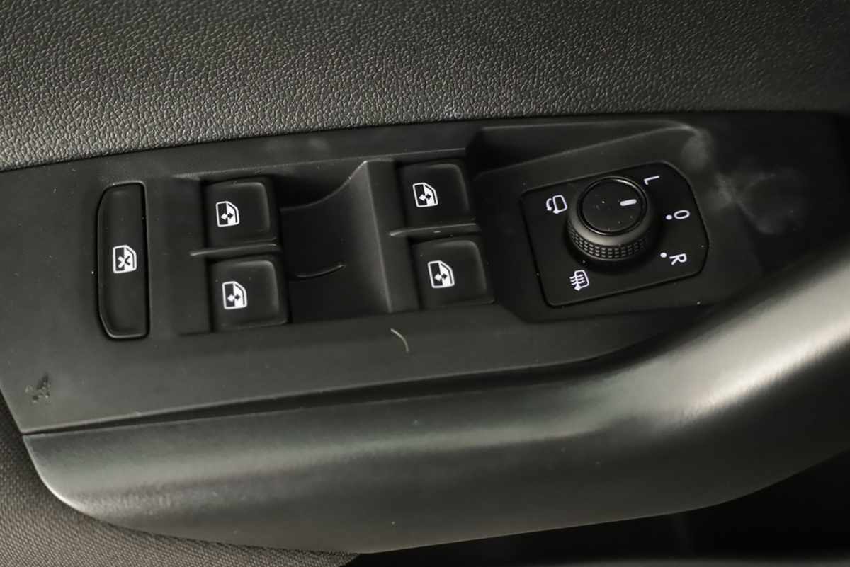 volkswagen-taigo-2025-gasolina-999cc