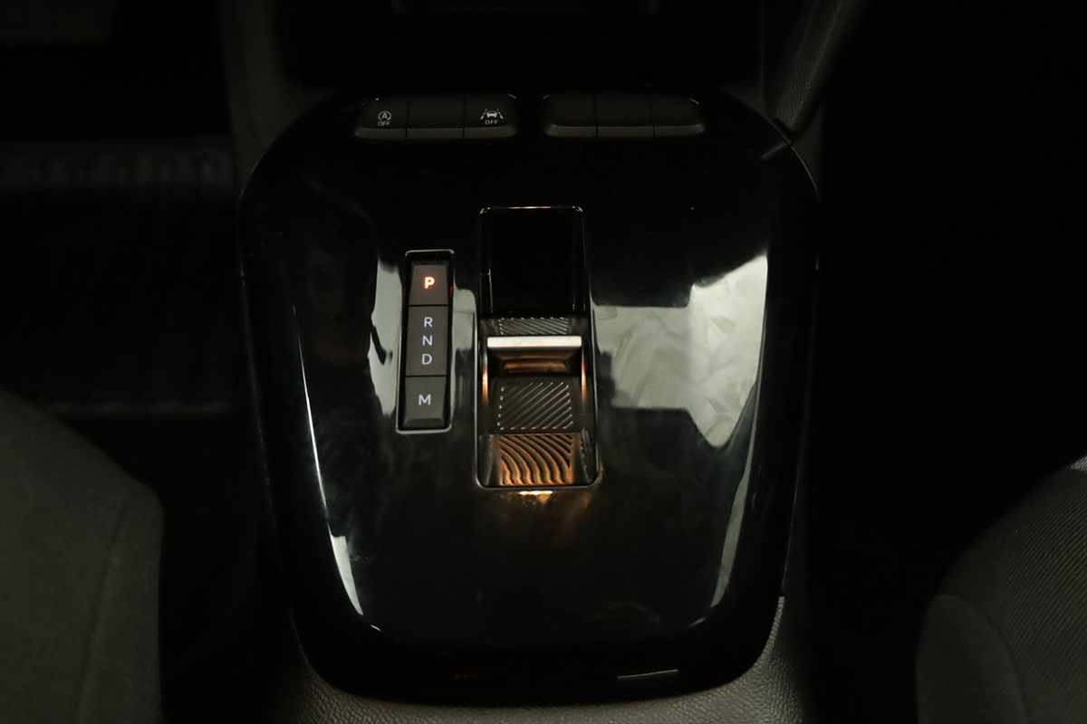 opel-corsa-2025-gasolina-1199cc