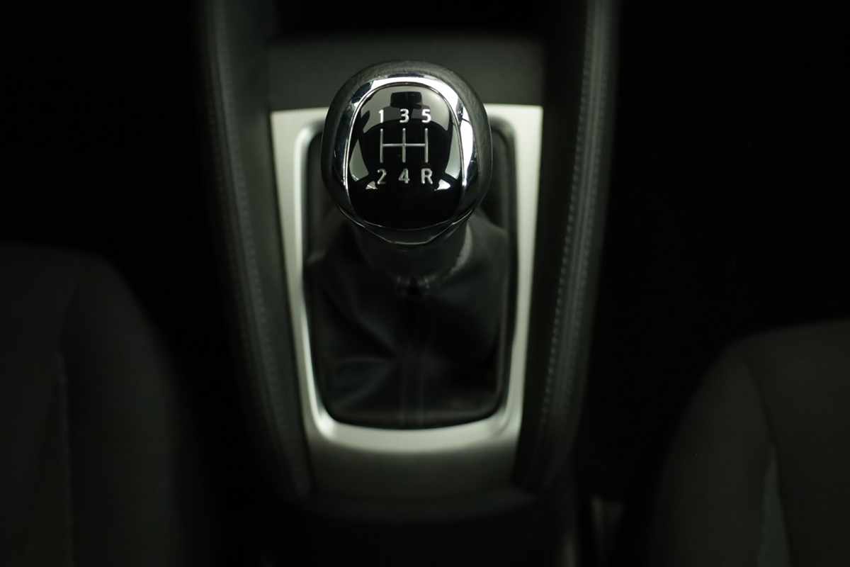 nissan-micra-2023-gasolina-999cc