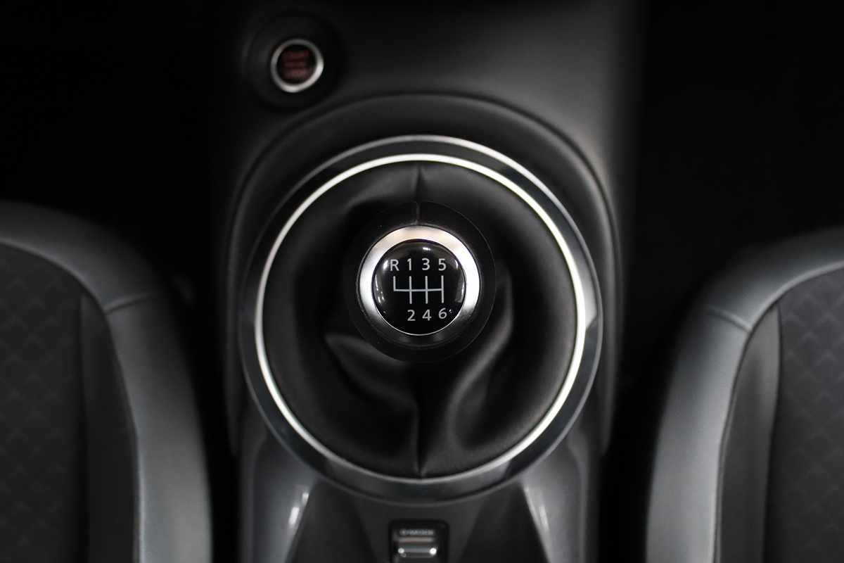 nissan-juke-2023-gasolina-999cc