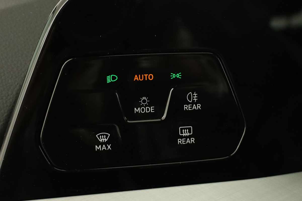 volkswagen-golf-2025-hibrido-a-gasolina-1498cc