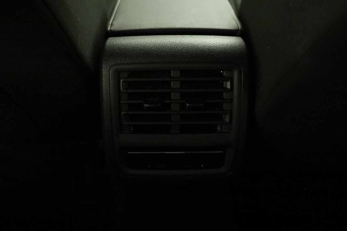 volkswagen-golf-2025-hibrido-a-gasolina-1498cc
