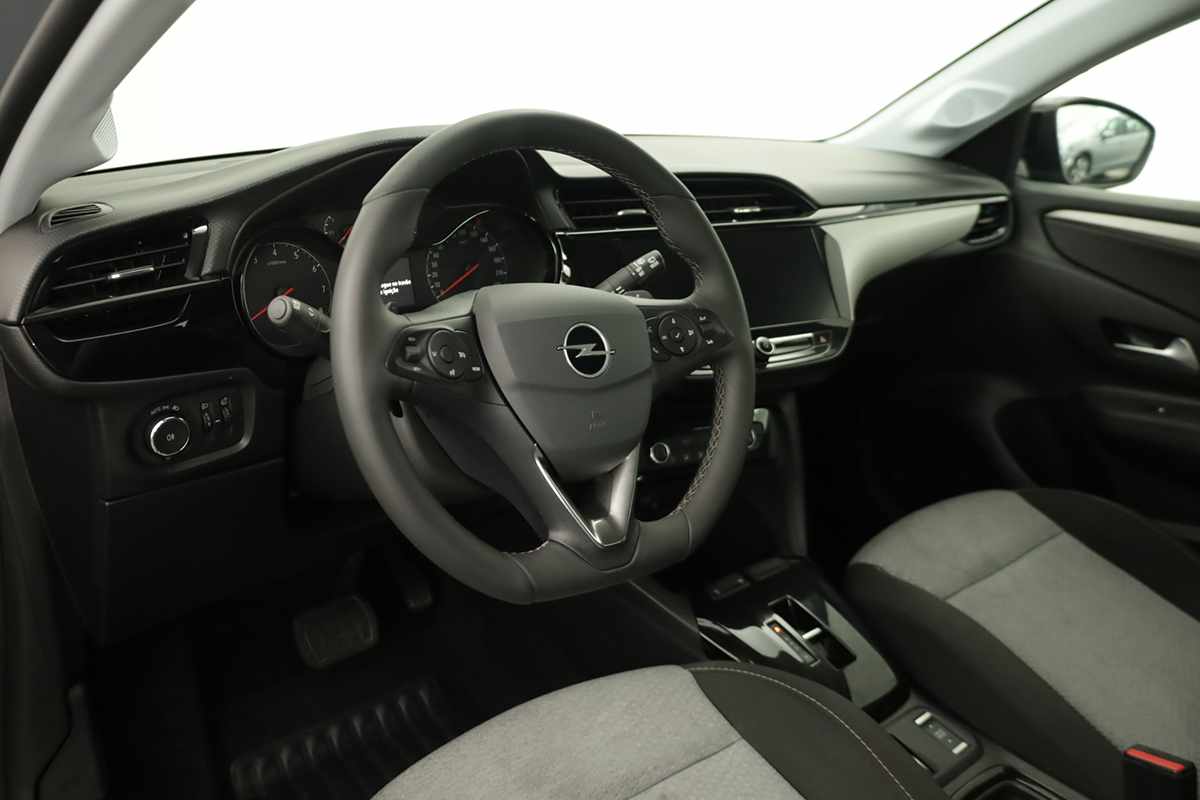 opel-corsa-2025-gasolina-1199cc