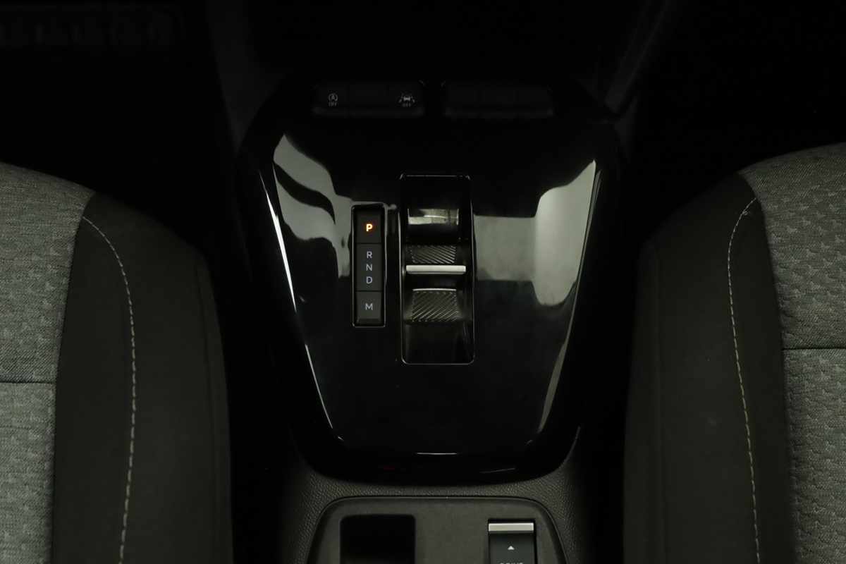 opel-corsa-2025-gasolina-1199cc