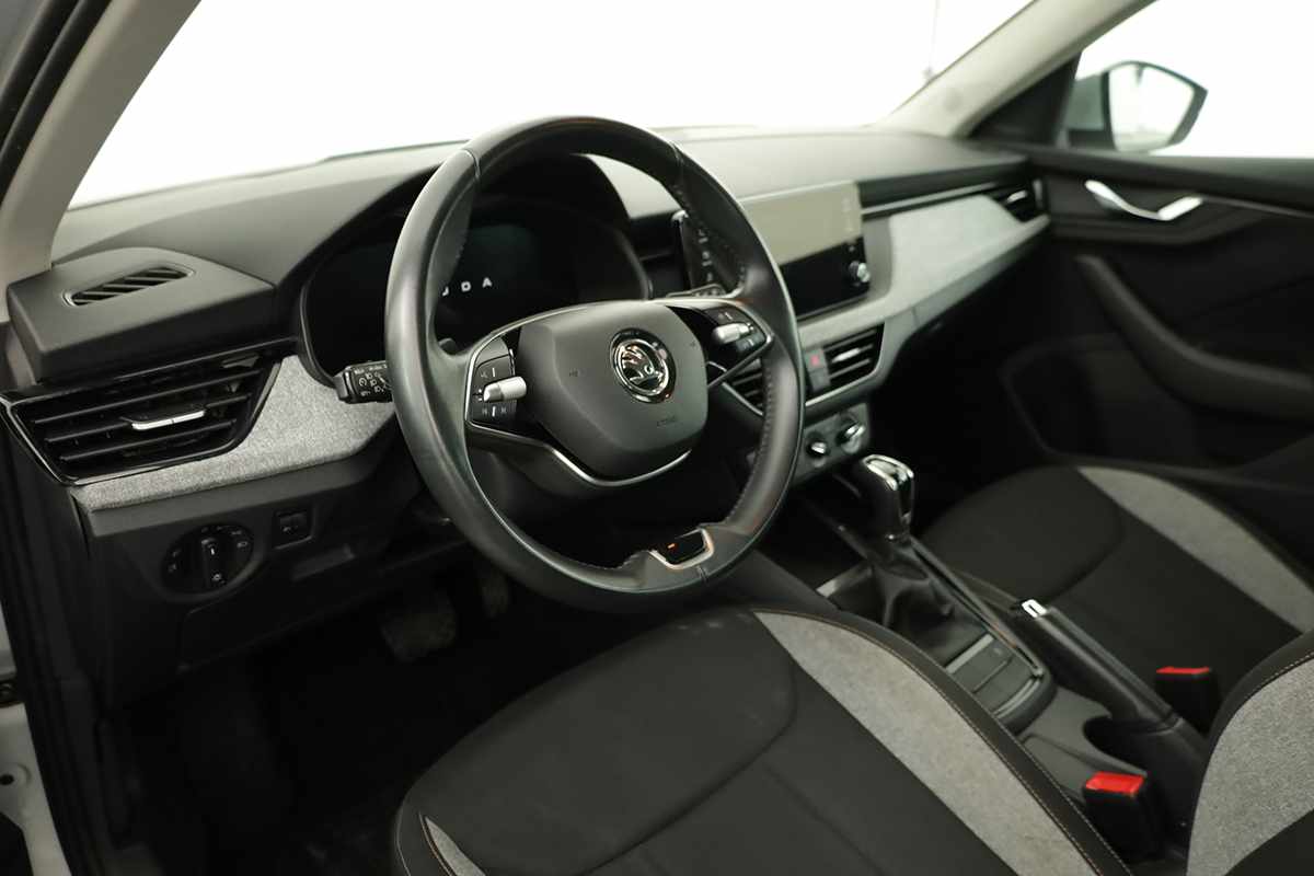 skoda-kamiq-2024-gasolina-999cc
