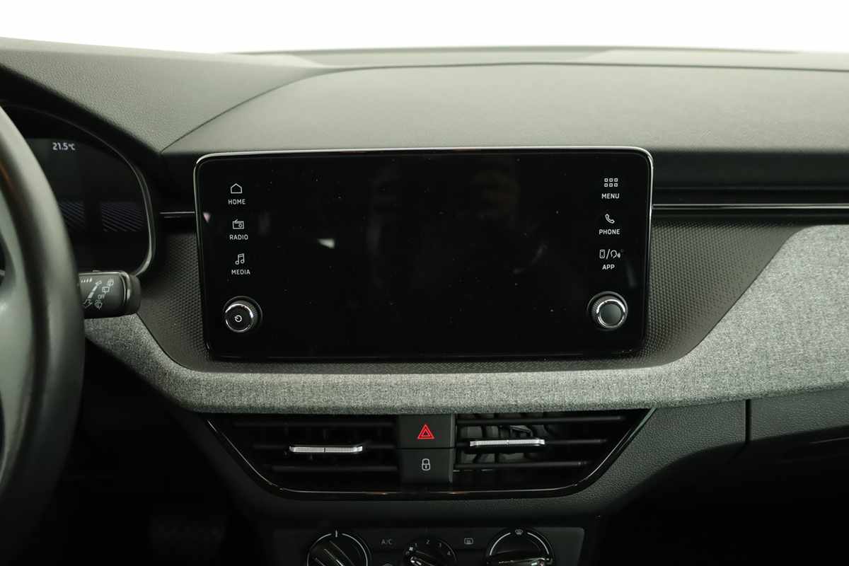 skoda-kamiq-2024-gasolina-999cc