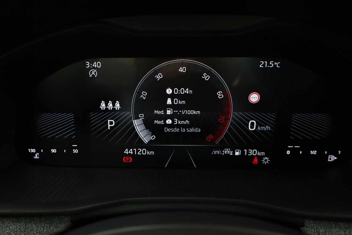 skoda-kamiq-2024-gasolina-999cc