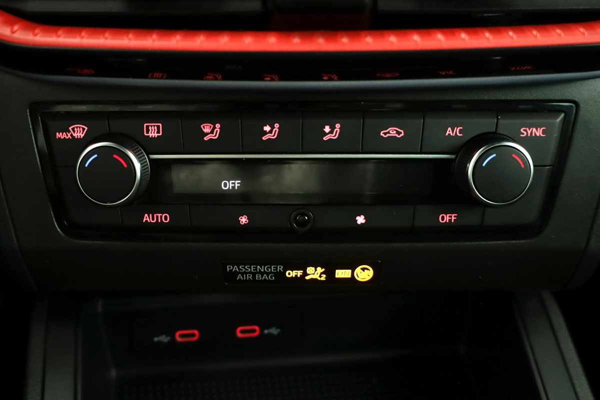 seat-ibiza-2025-gasolina-999cc