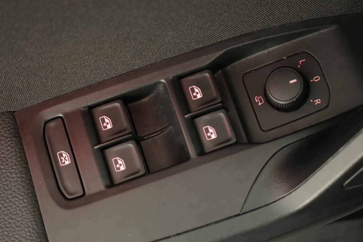 seat-ibiza-2025-gasolina-999cc