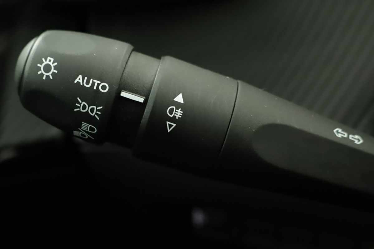peugeot-2008-2024-gasolina-1199cc