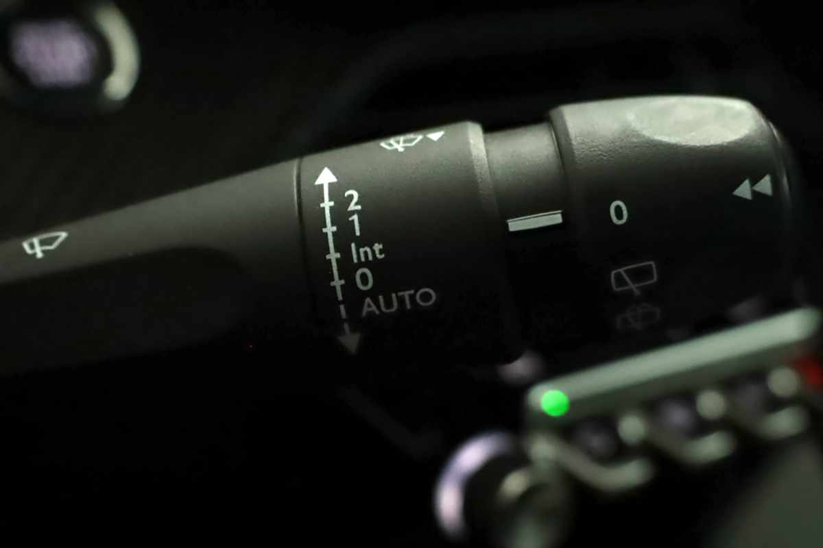 peugeot-2008-2024-gasolina-1199cc