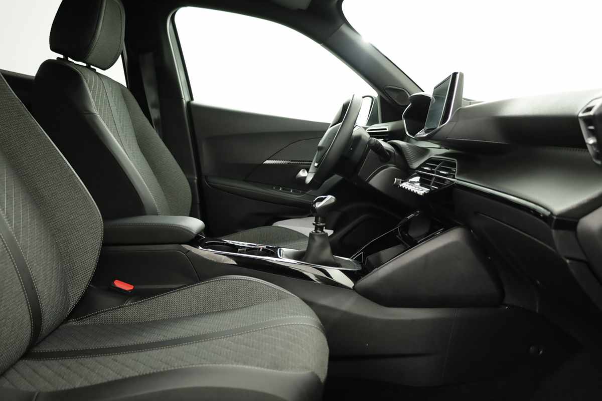 peugeot-2008-2024-gasolina-1199cc