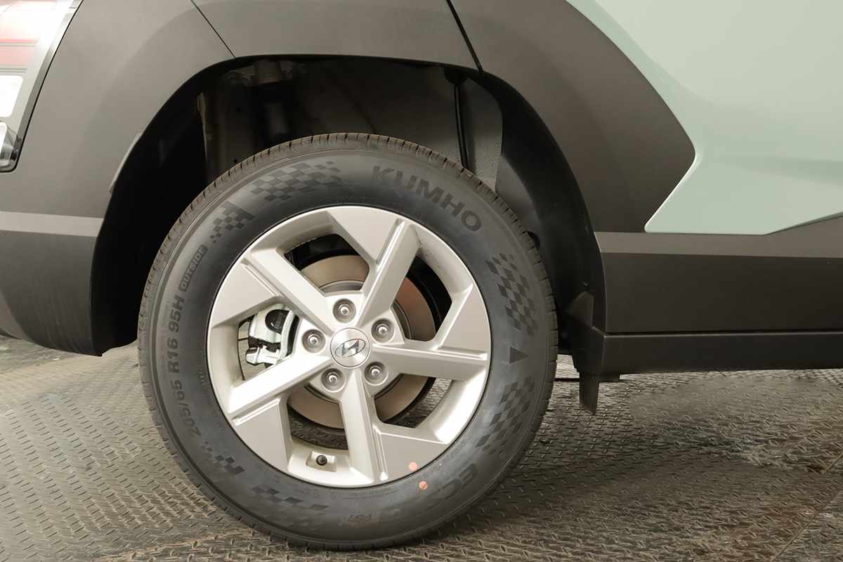 hyundai-kauai-2025-gasolina-998cc
