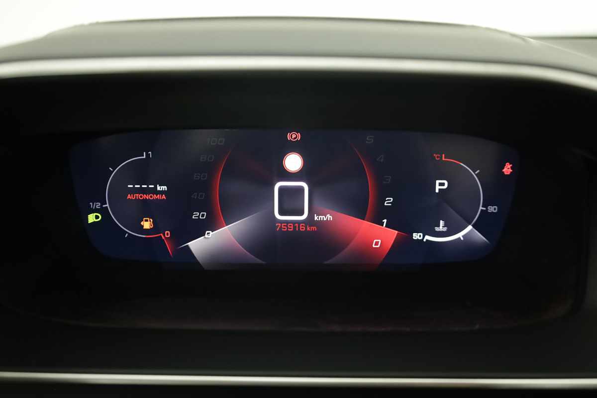 peugeot-2008-2021-gasolina-1199cc