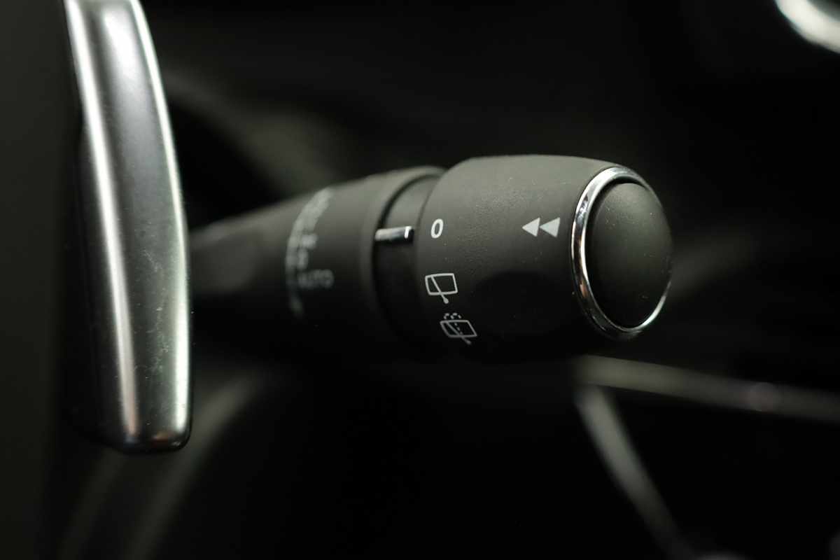 peugeot-2008-2021-gasolina-1199cc
